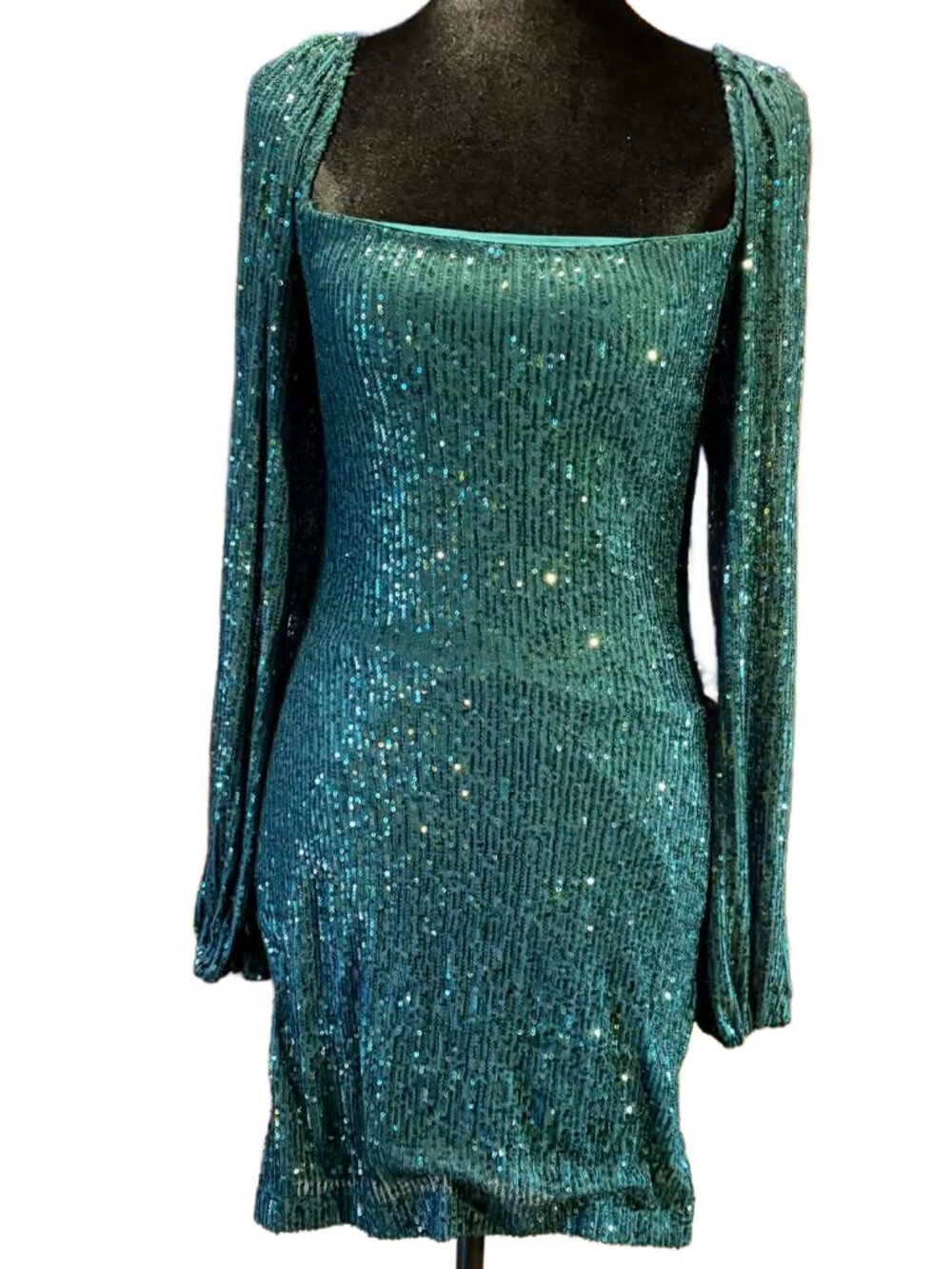 NWT Belk Hunter Sequin Mini Long Sleeve Dress